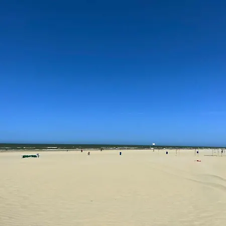 Luxe Caravan Aan Zee Campsite
