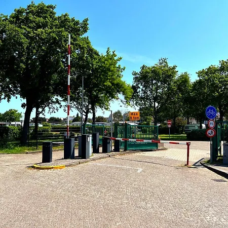 Campsite Luxe Caravan Aan Zee
