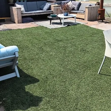 Luxe Caravan Aan Zee Campsite *